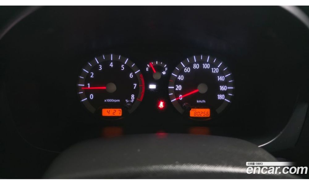 592030