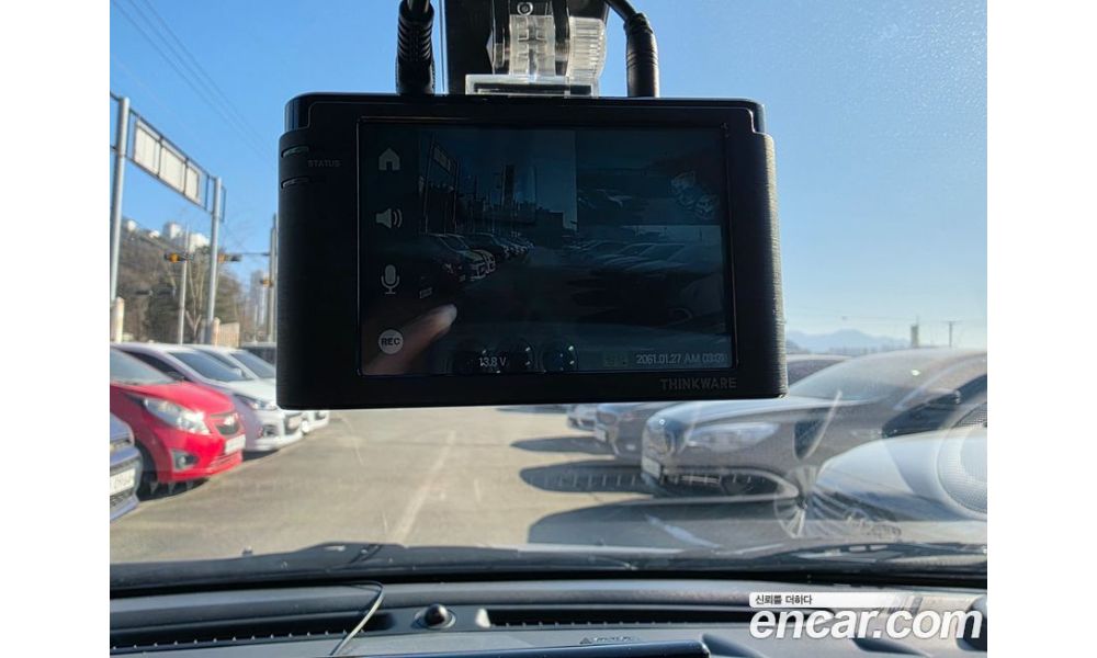 67061