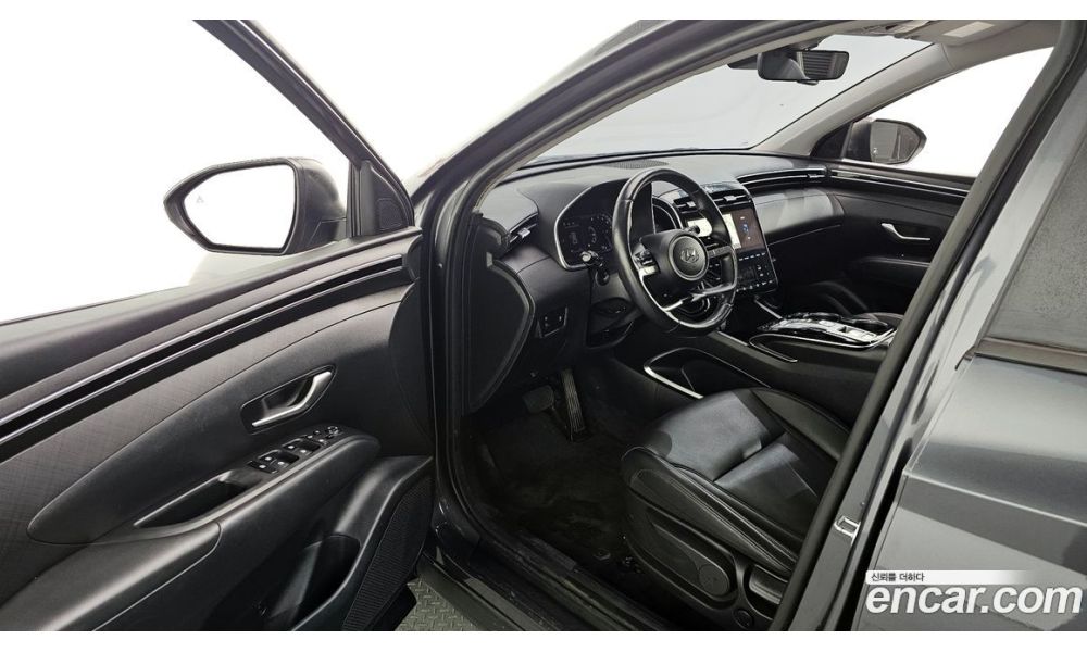 704645
