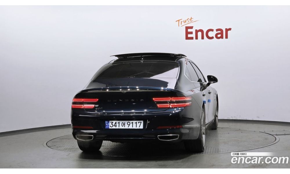 684748