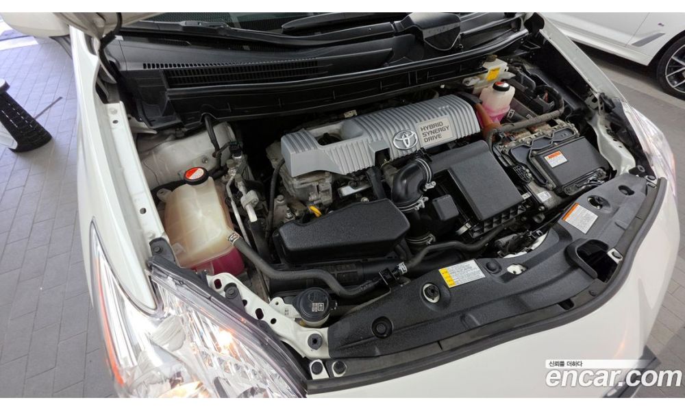 217051