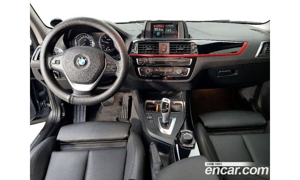 885541