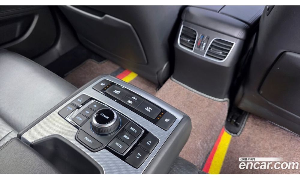 863672