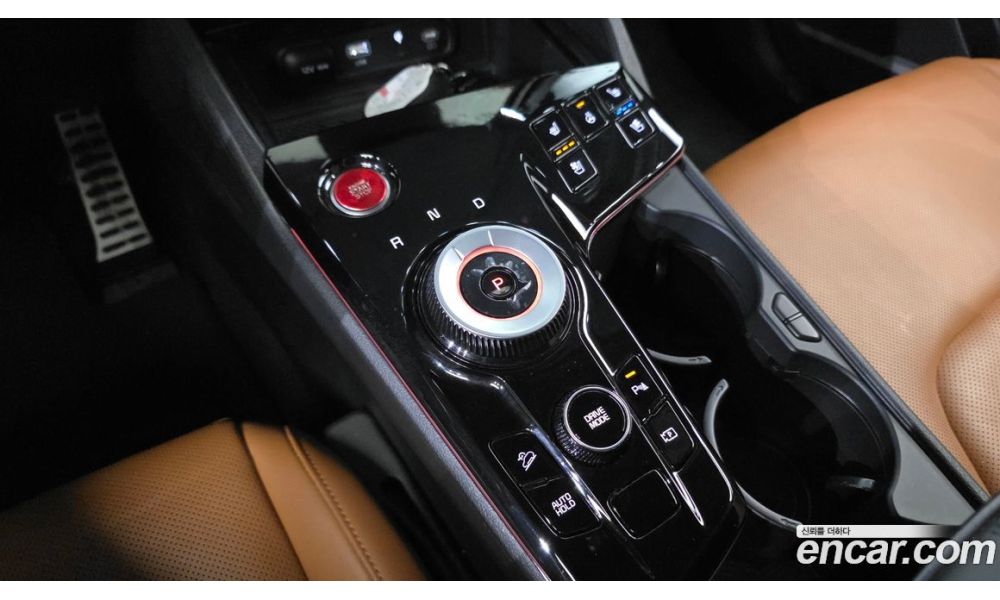 856423