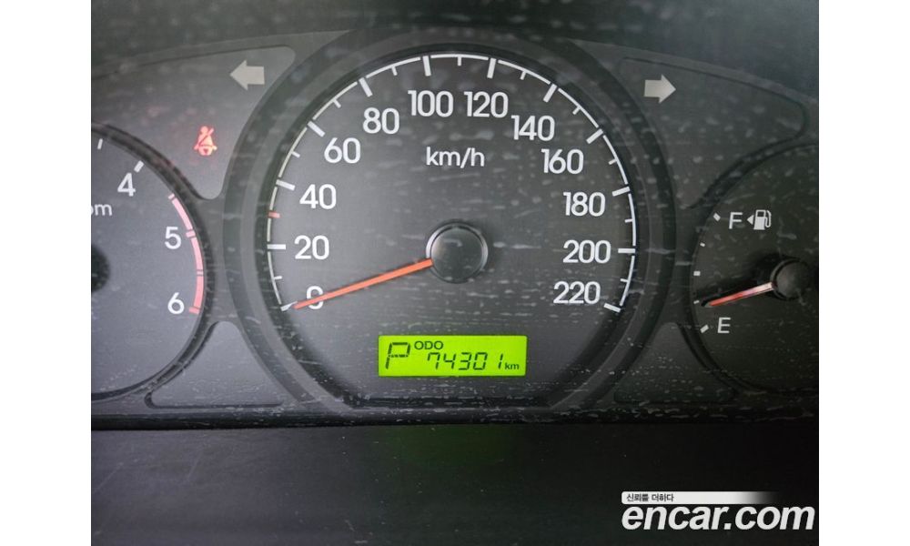 570673