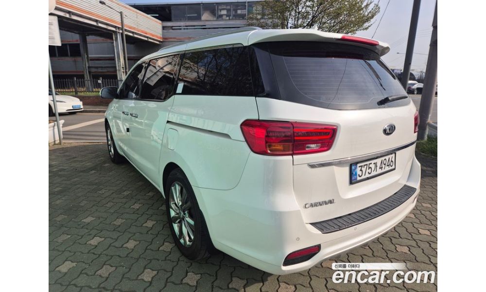 929015