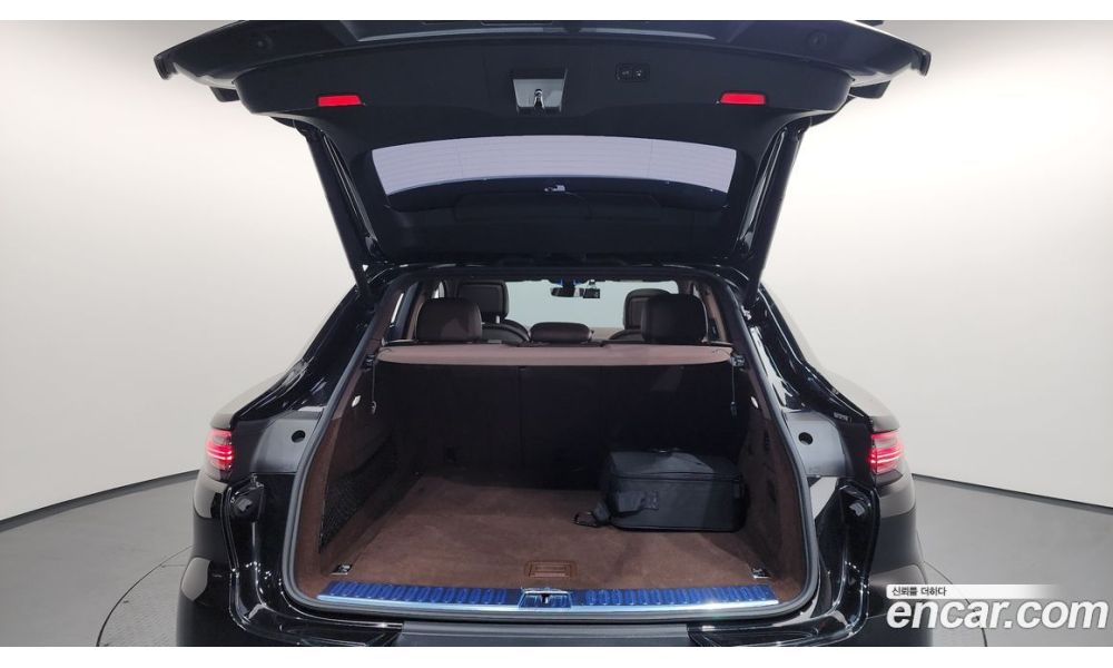 996543