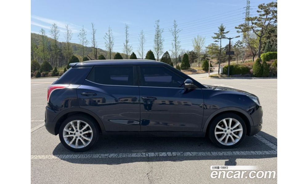 899603