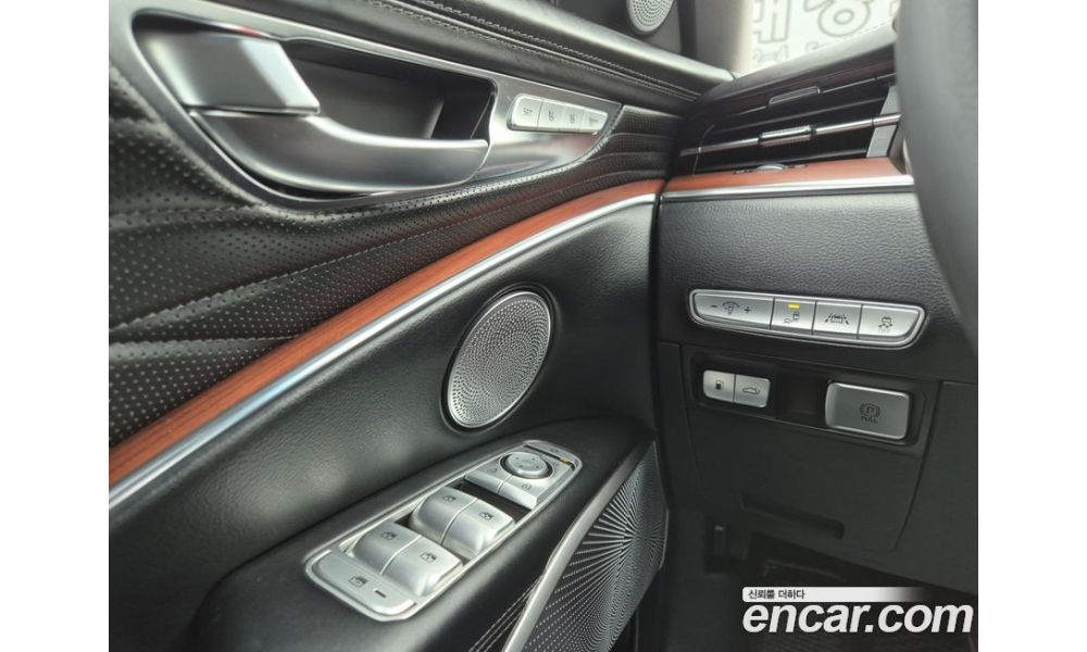 67281