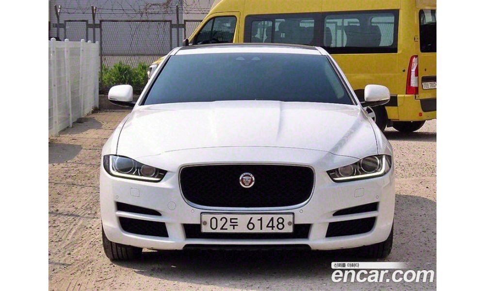 305629