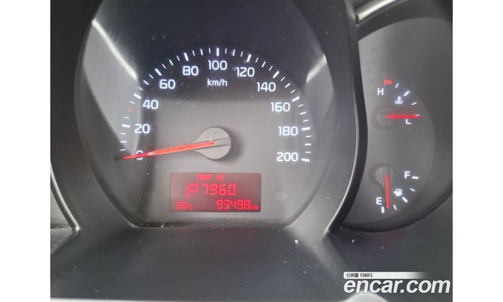 658113