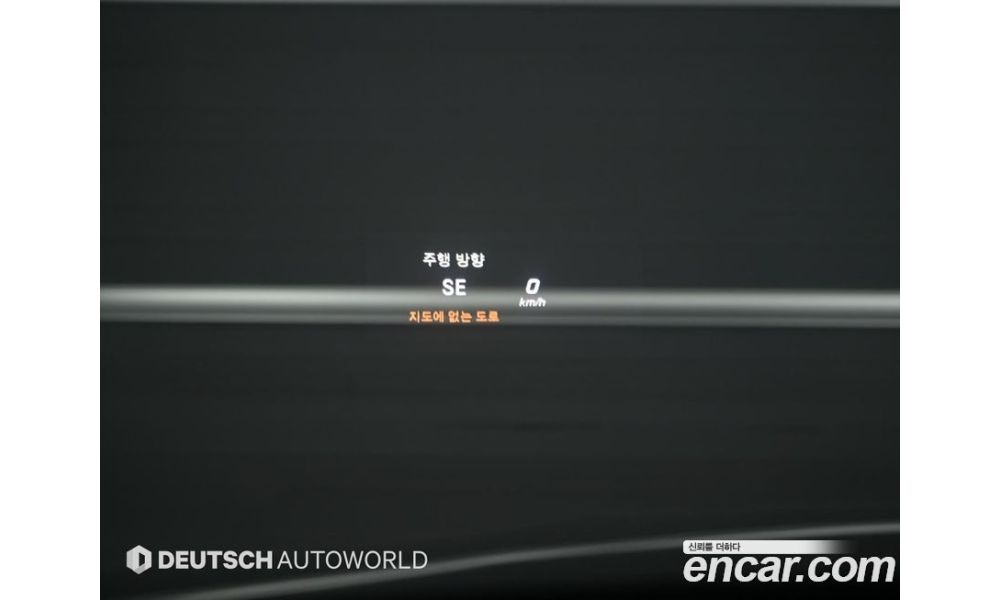 914303