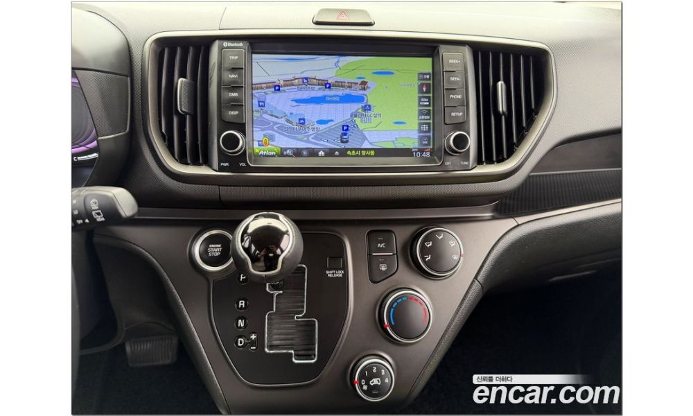 636871