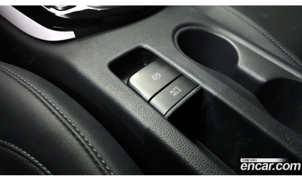 384372