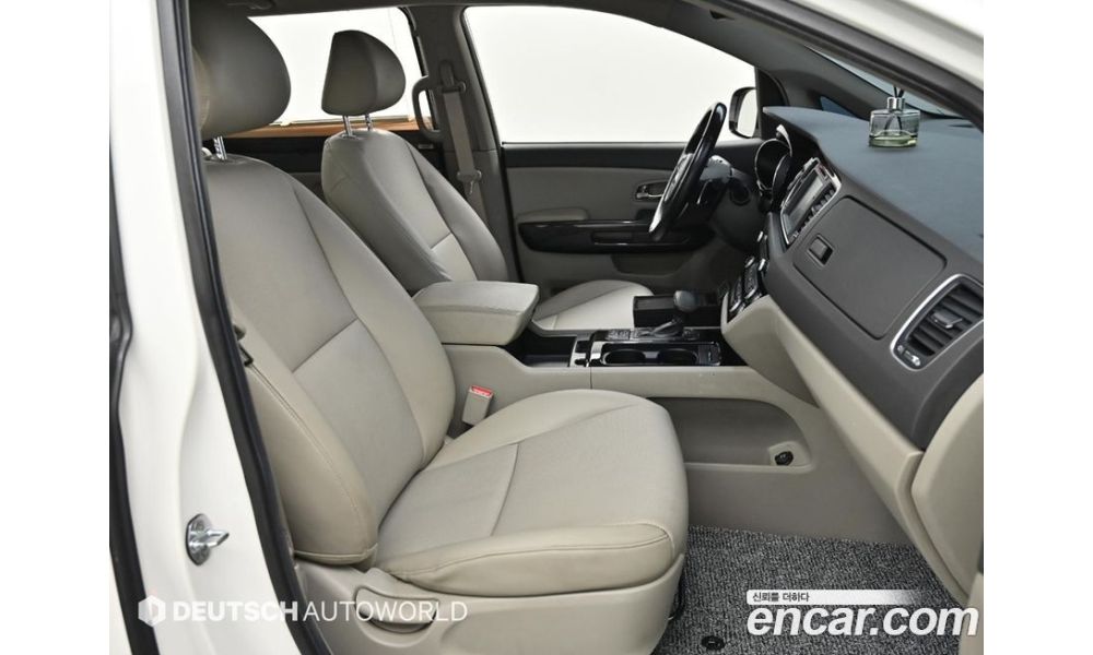 698493