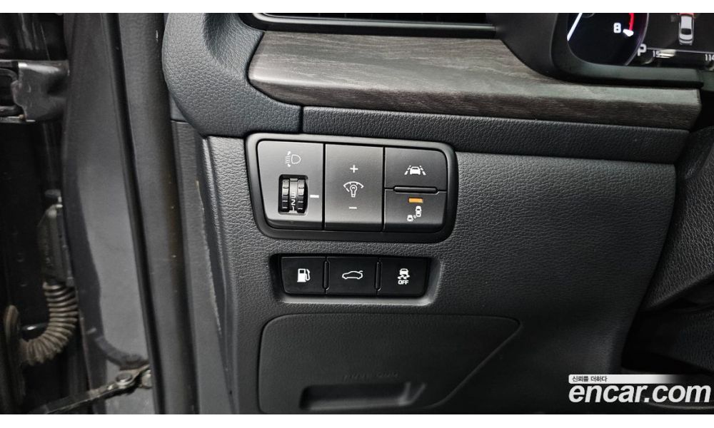 804978