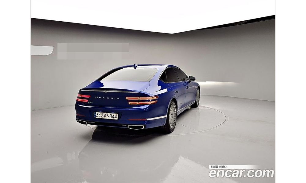 944562