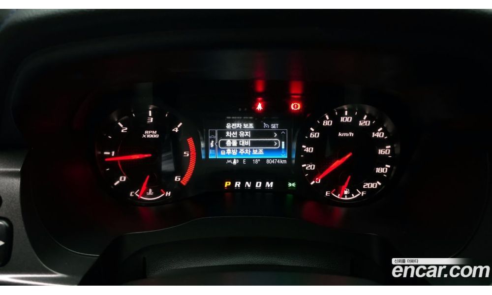 863329