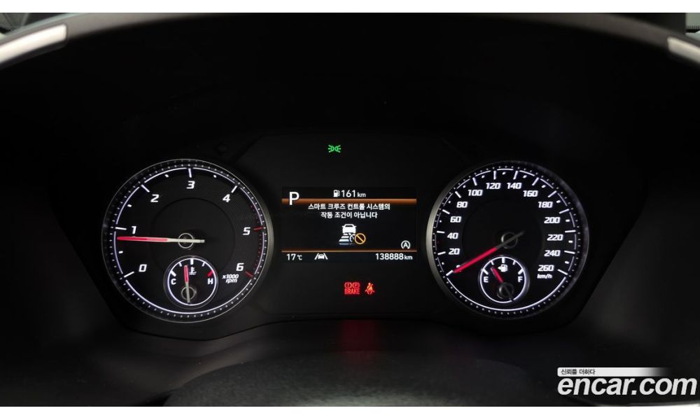 736871