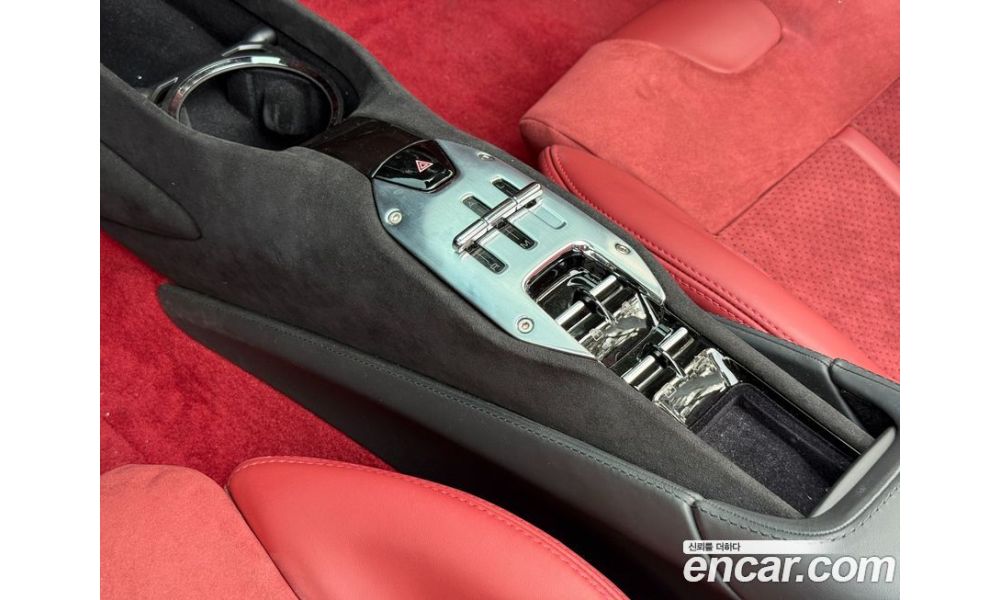 790998