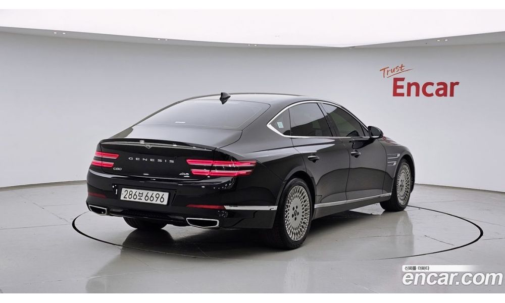 992335