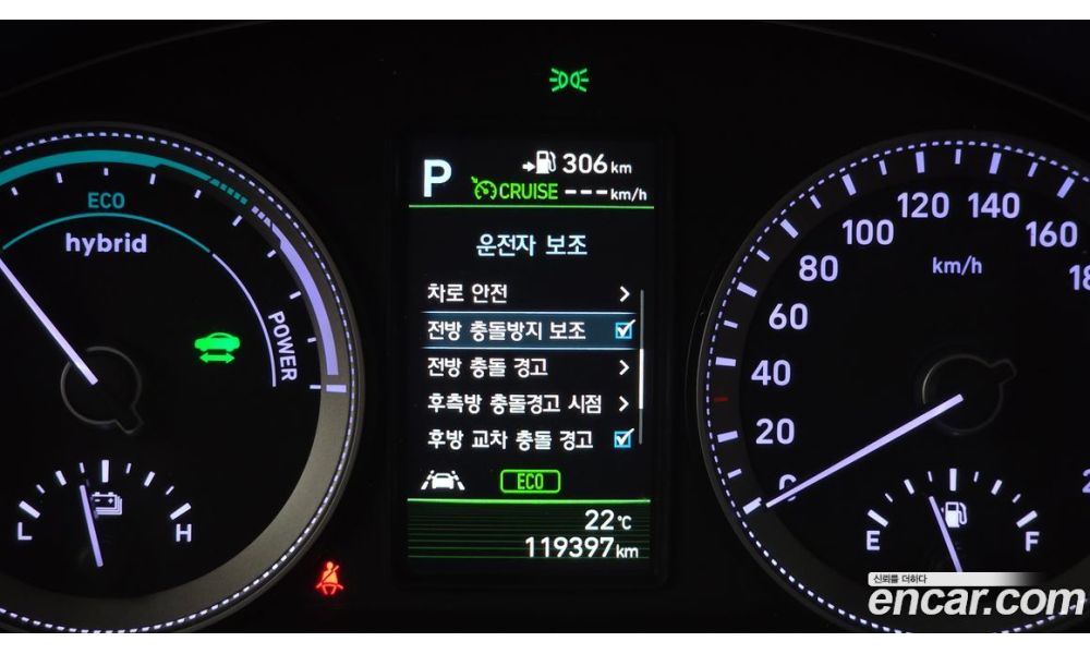 26811