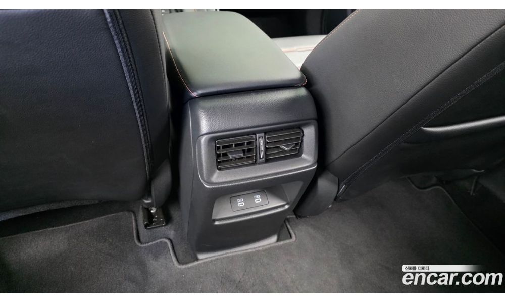304616
