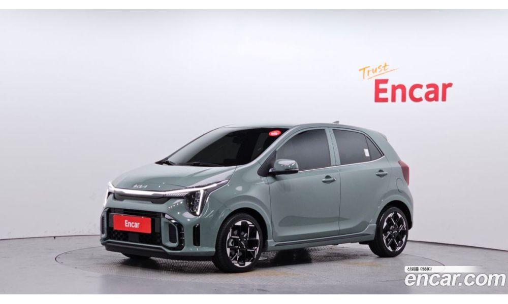 152137