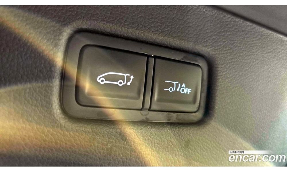 748588