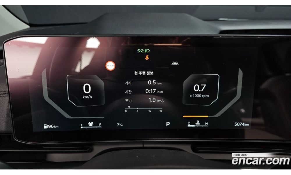925625