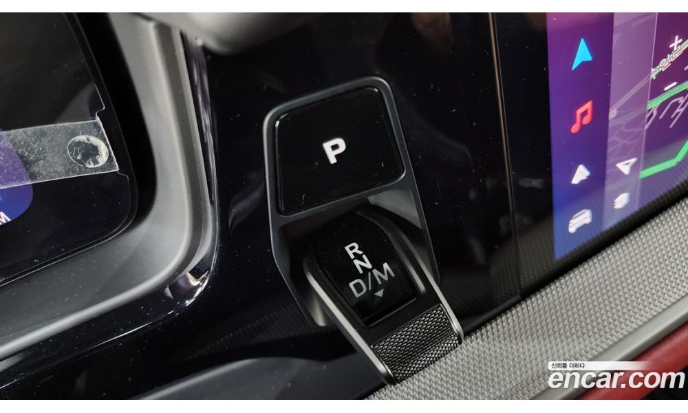 257251