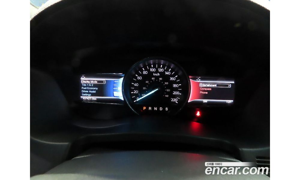 711437