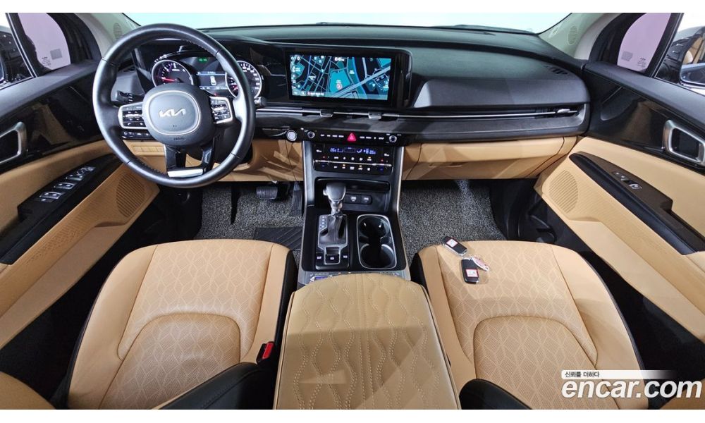 991898
