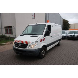 985401