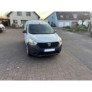 899481