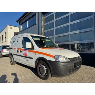 923042